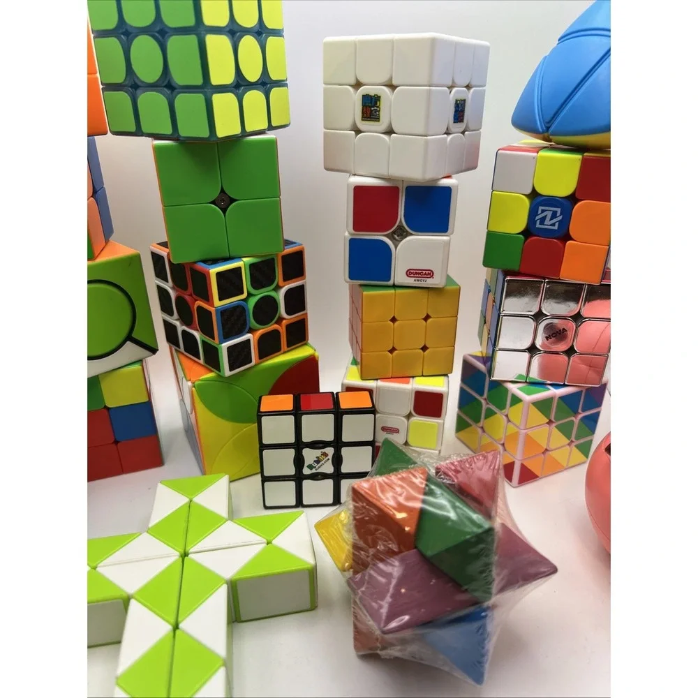 Lot of 21 Assorted Twisty Puzzles Rubik's Cubes